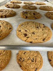 Vegan Tahini chocolate chip cookie
